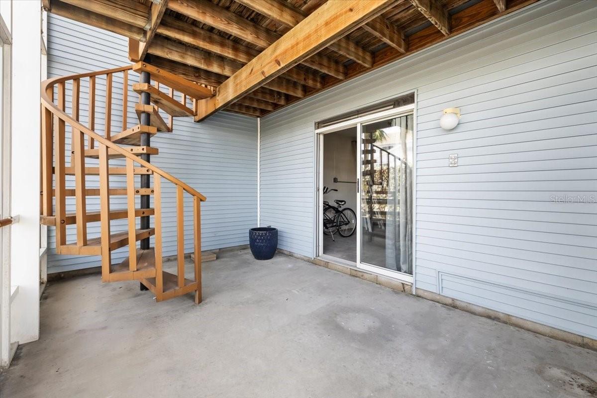 911 HARBOUR HOUSE DR, INDIAN ROCKS BEACH, FL, 33785
