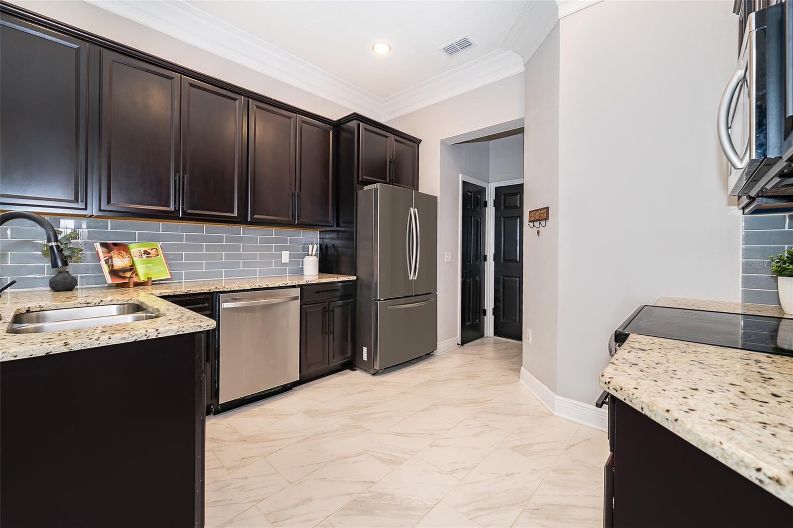 9330 MEADOW HUNT WAY, WINTER GARDEN, FL, 34787