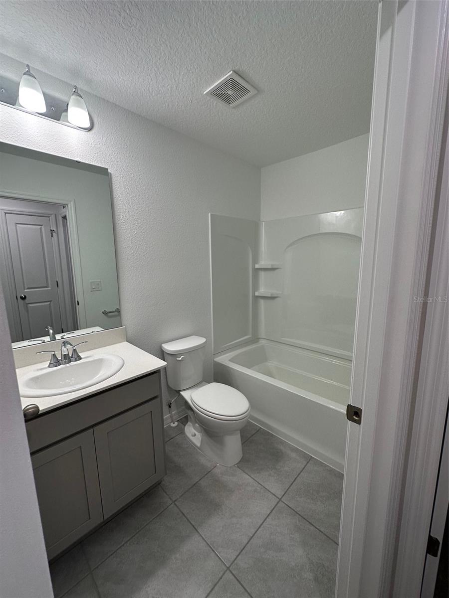 632 BAYHAWK ST, DEBARY, FL, 32713