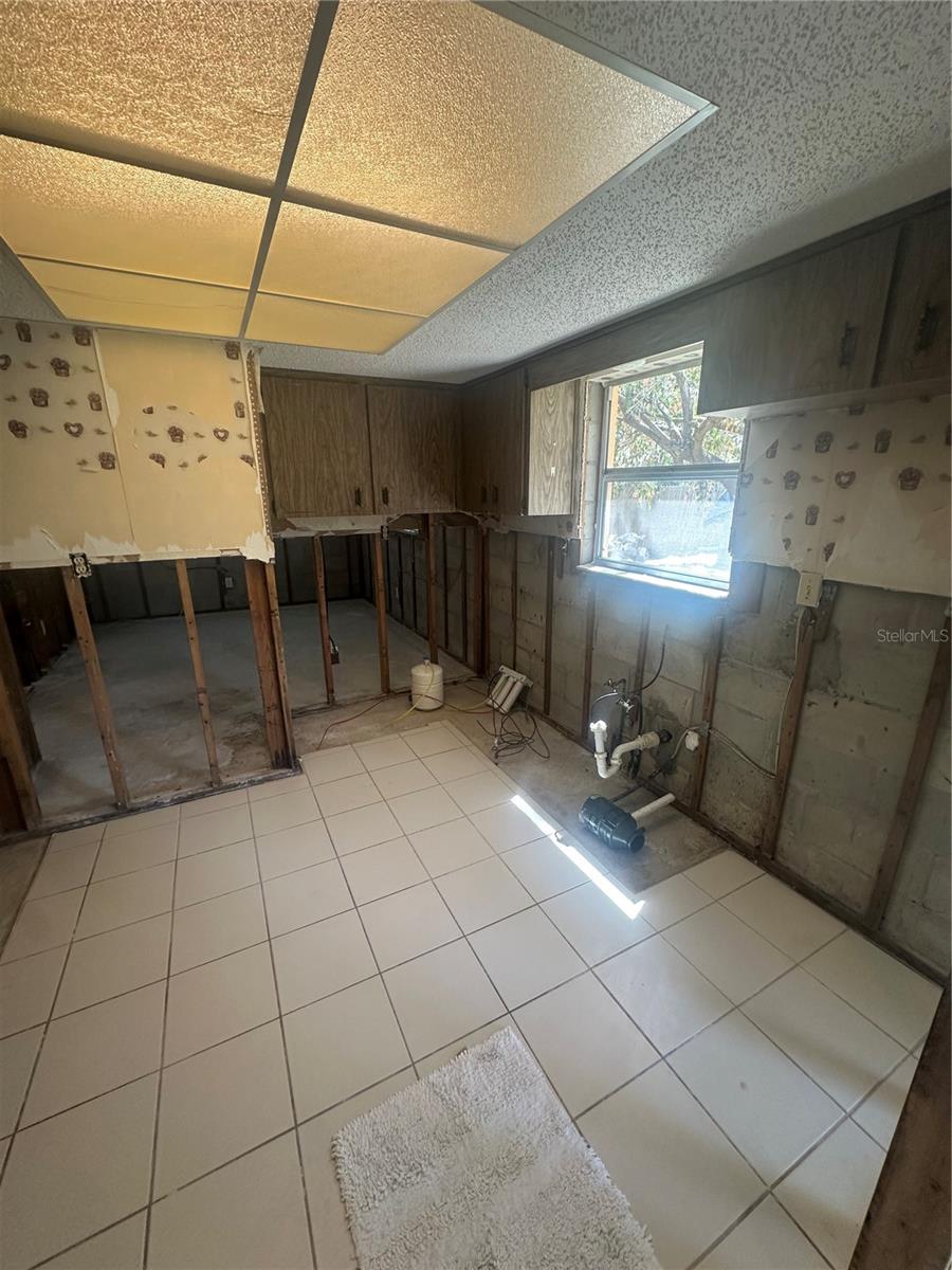 1850 OKLAHOMA AVE NE, ST PETERSBURG, FL, 33703