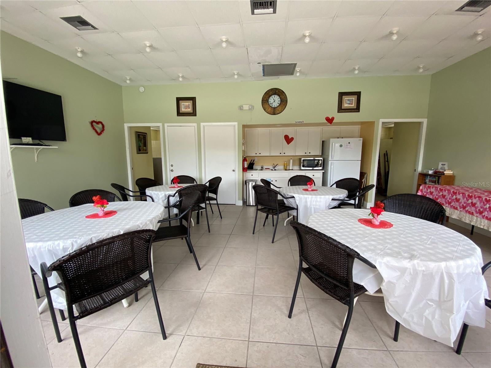 2000 FORREST NELSON BLVD #G2, PORT CHARLOTTE, FL, 33952