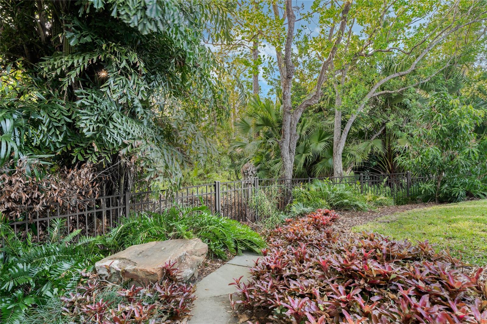 2054 KENSINGTON RUN DR, ORLANDO, FL, 32828