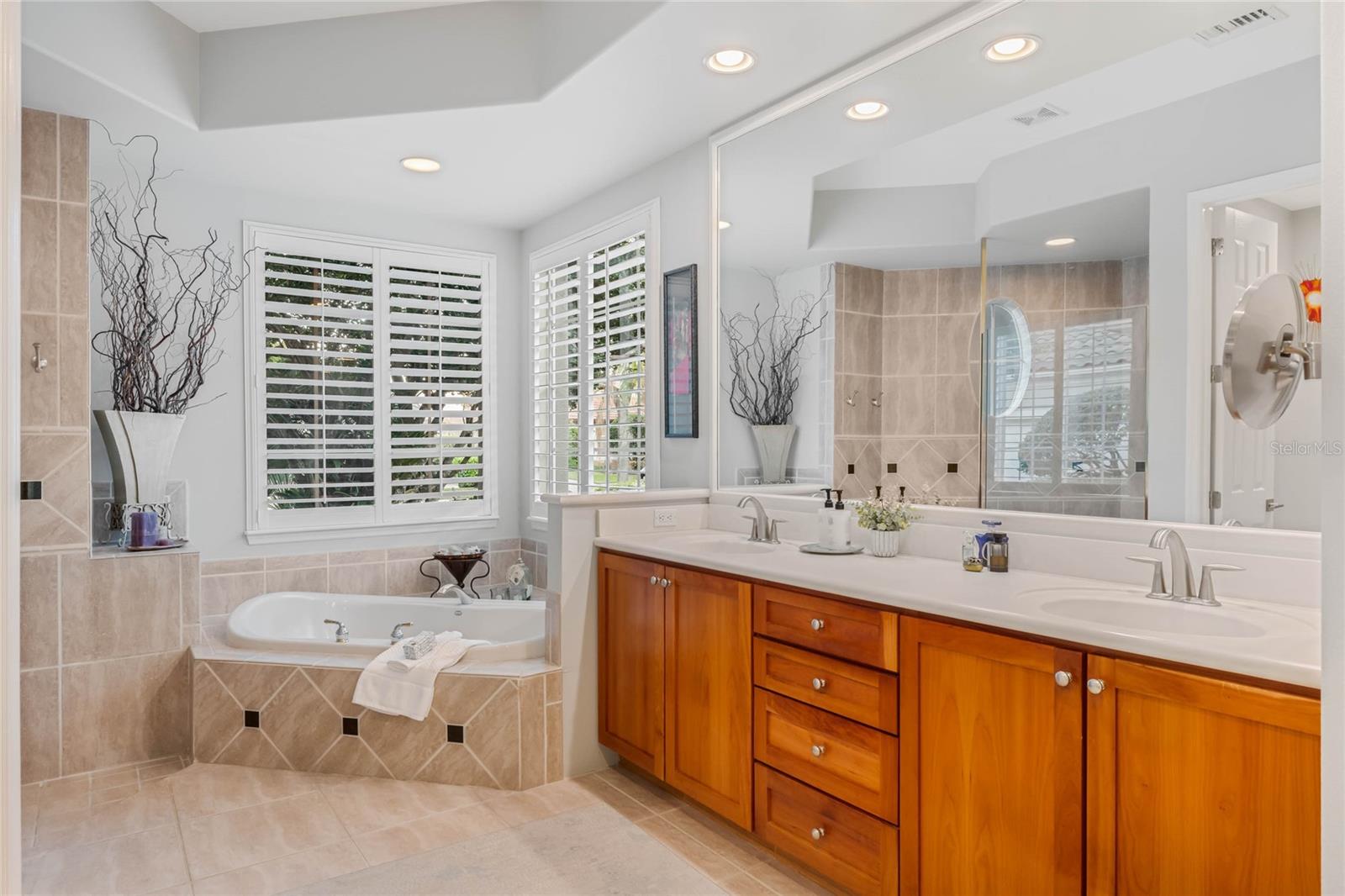 2054 KENSINGTON RUN DR, ORLANDO, FL, 32828