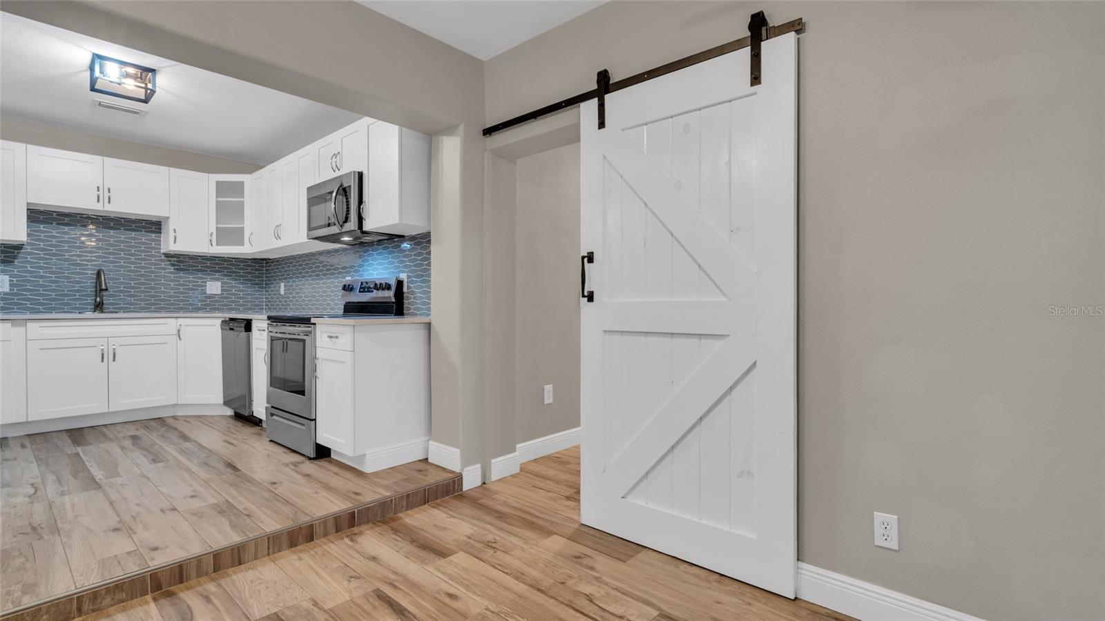 3526 W PAUL AVE, TAMPA, FL, 33611