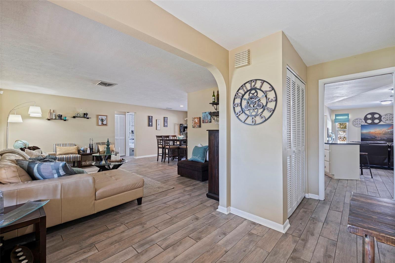 3138 FIESTA DR, DUNEDIN, FL, 34698