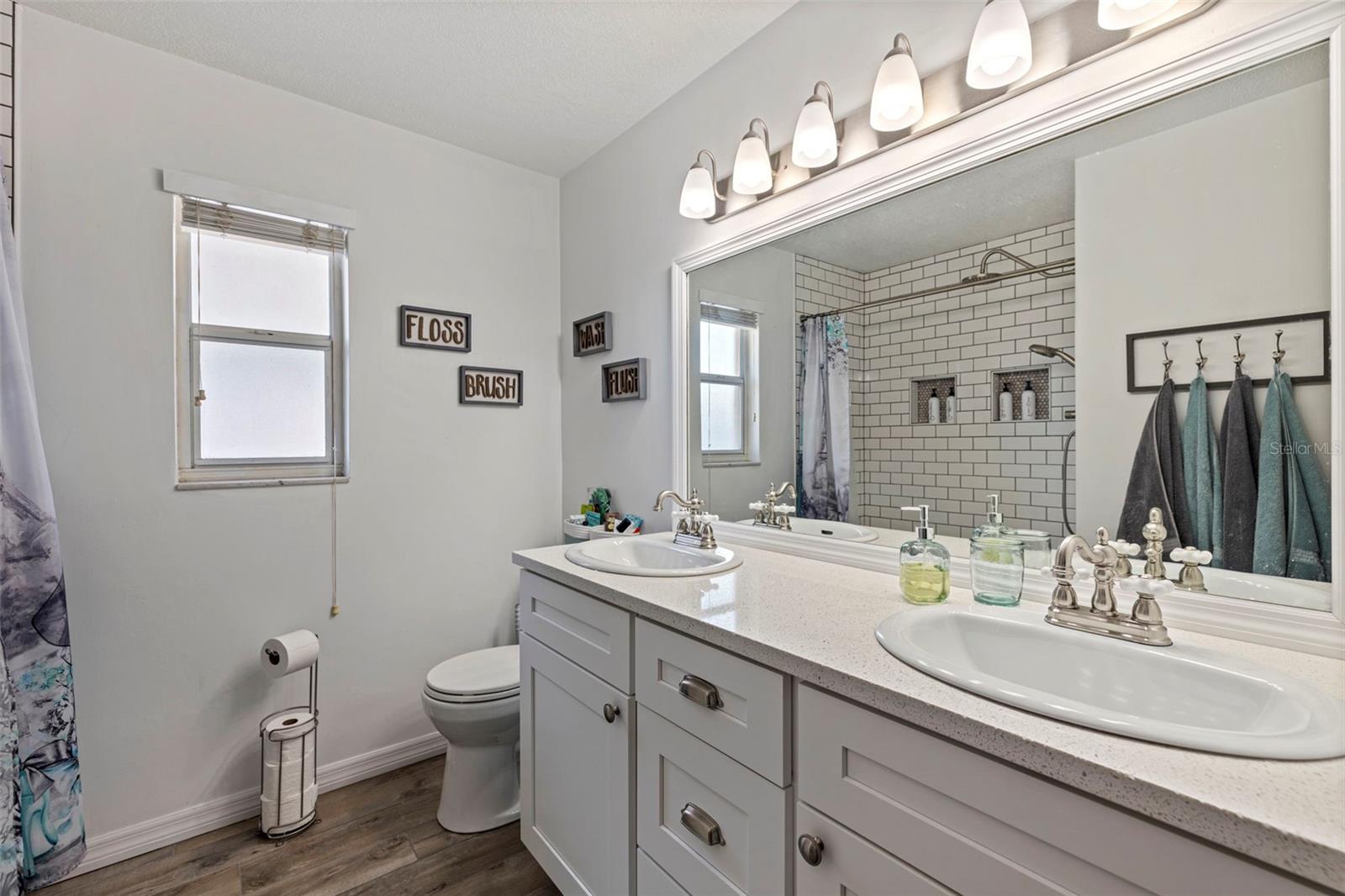 3138 FIESTA DR, DUNEDIN, FL, 34698