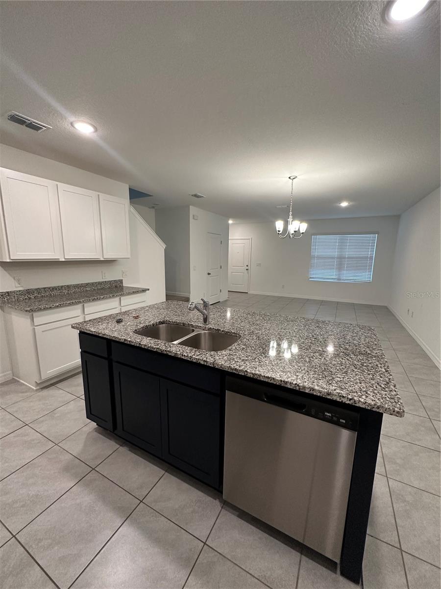 628 BAYHAWK ST, DEBARY, FL, 32713