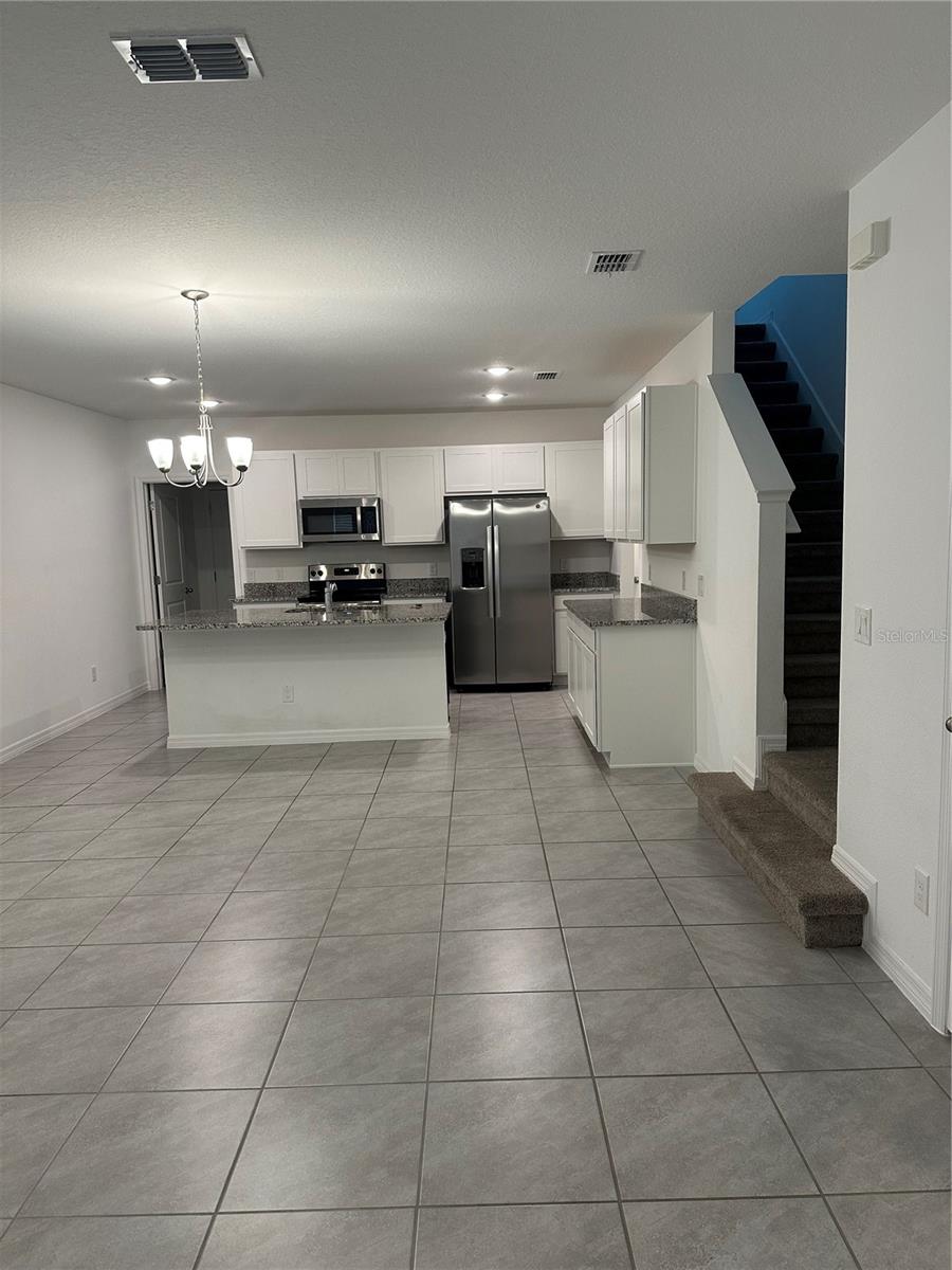 628 BAYHAWK ST, DEBARY, FL, 32713