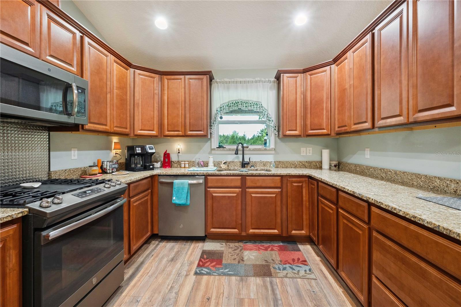 7427 REDWING RD, GROVELAND, FL, 34736