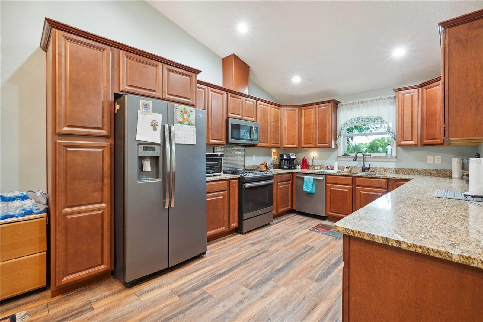 7427 REDWING RD, GROVELAND, FL, 34736