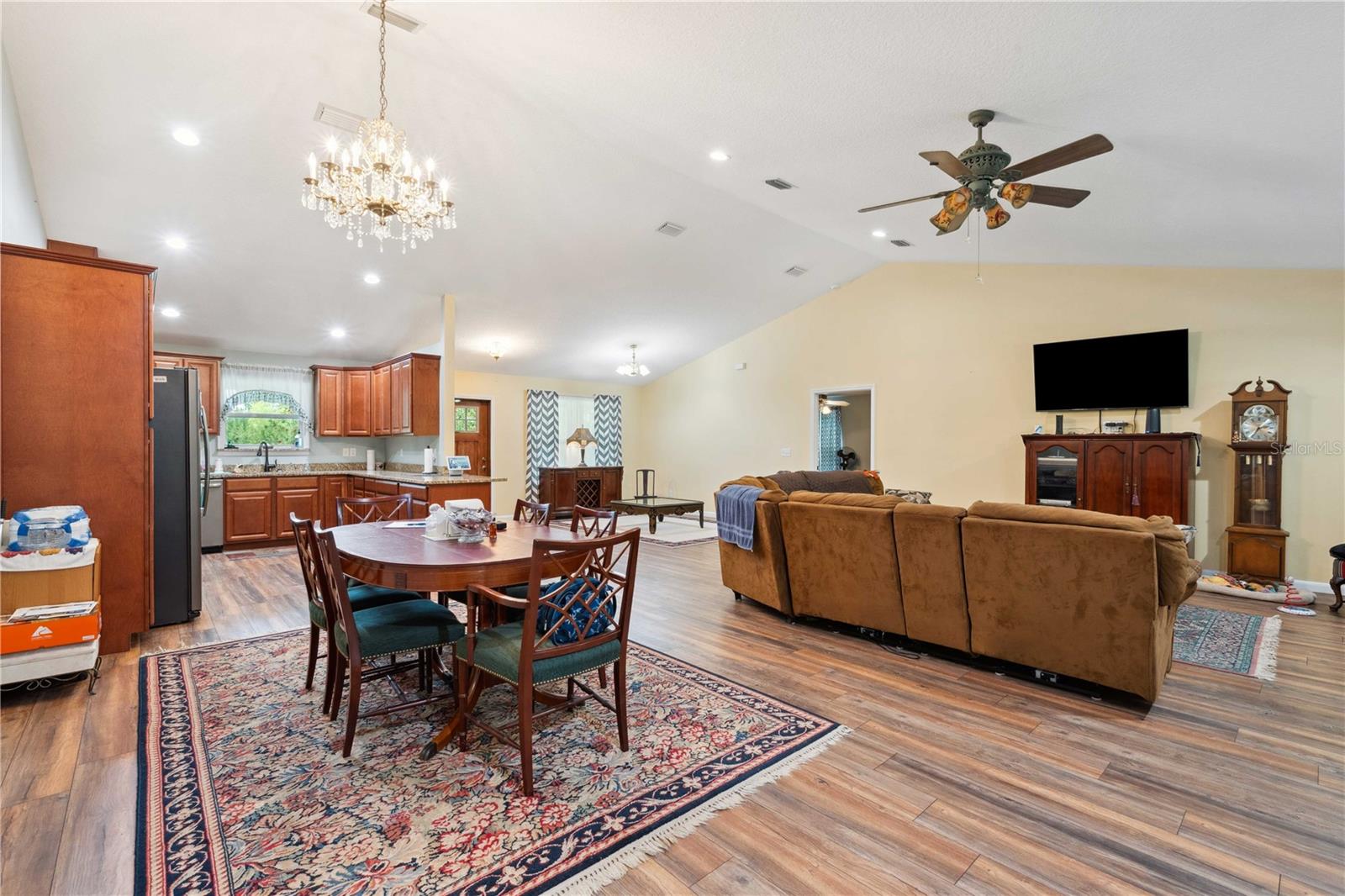 7427 REDWING RD, GROVELAND, FL, 34736