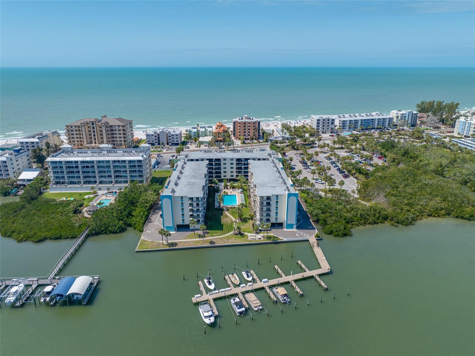 19531 GULF BLVD #404, INDIAN SHORES, FL, 33785