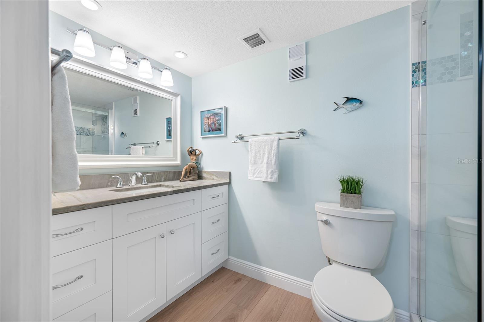 19531 GULF BLVD #404, INDIAN SHORES, FL, 33785
