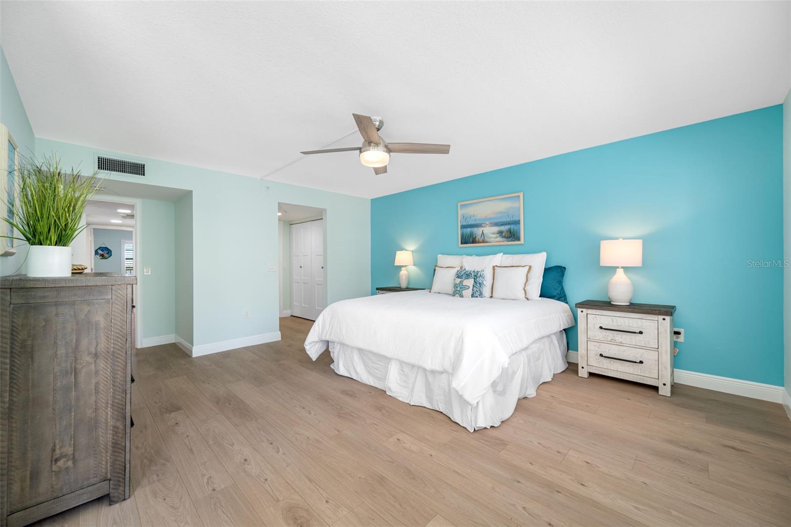 19531 GULF BLVD #404, INDIAN SHORES, FL, 33785