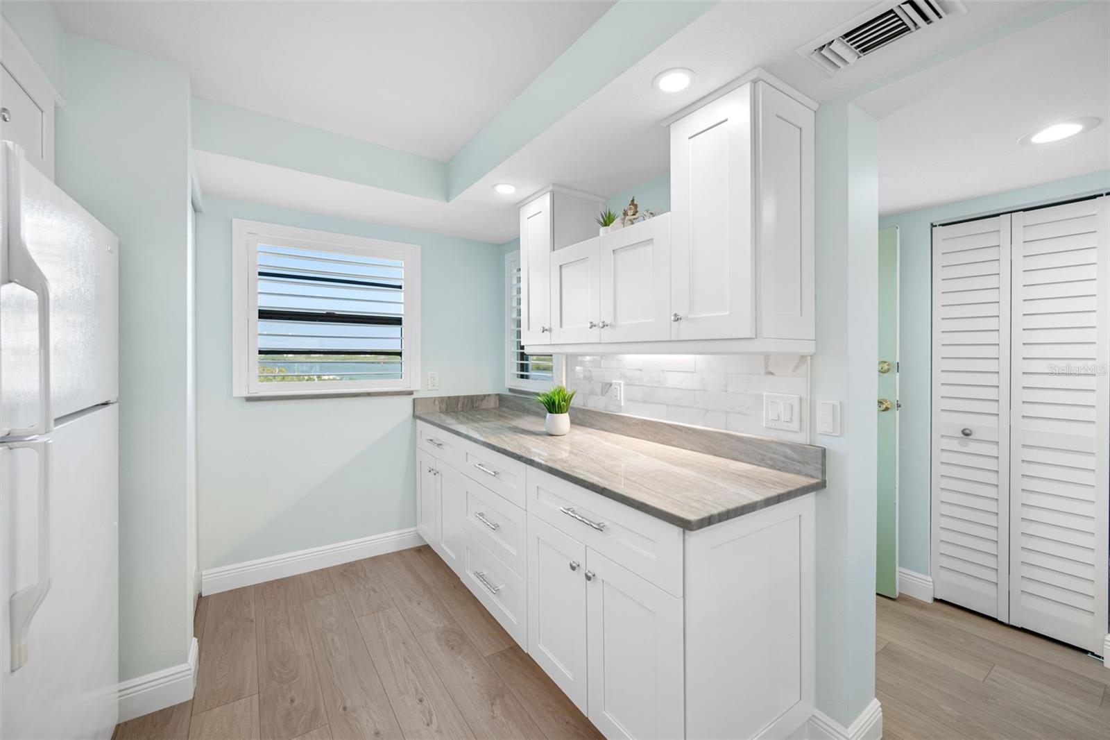 19531 GULF BLVD #404, INDIAN SHORES, FL, 33785