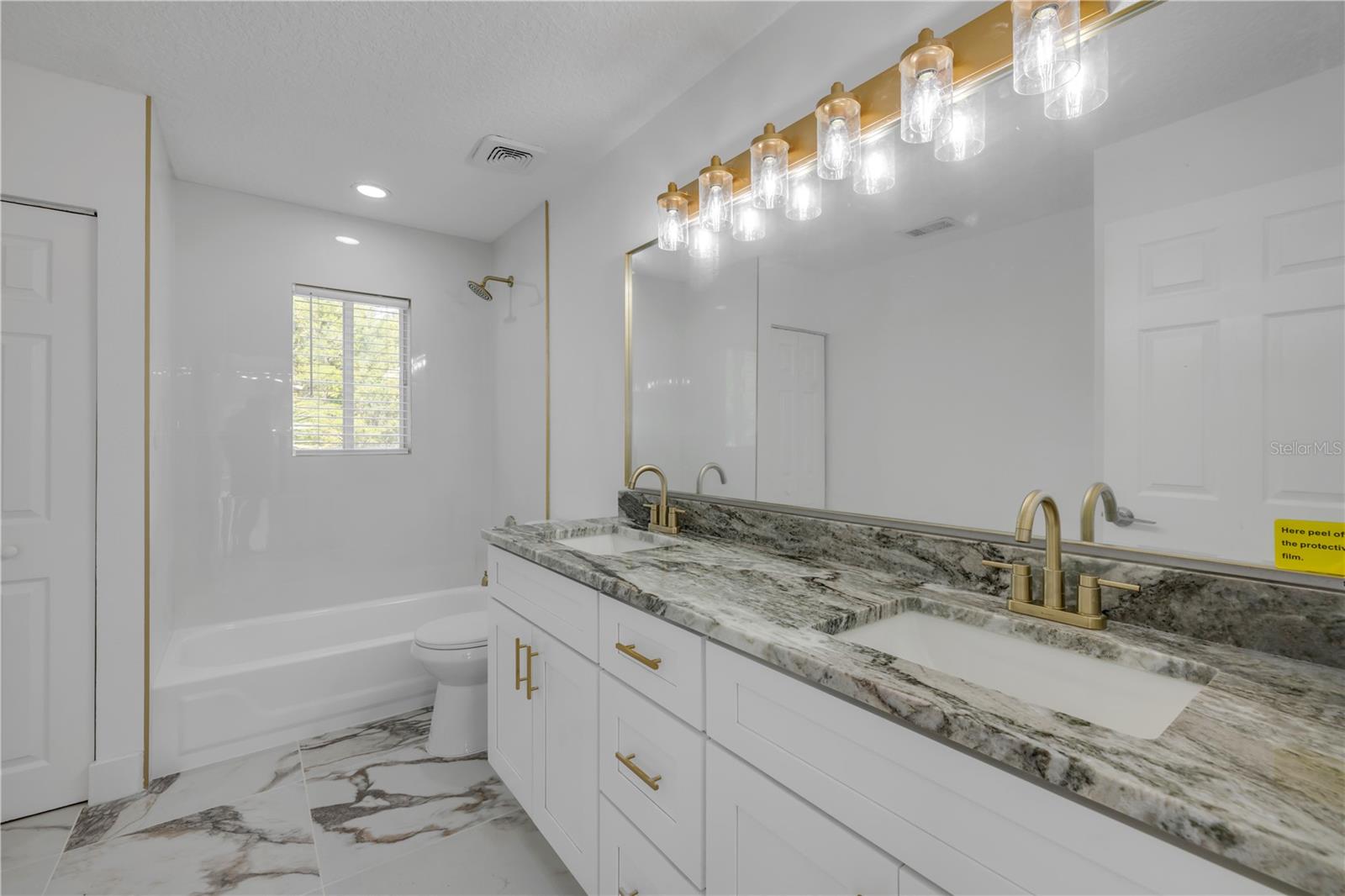 2550 BARREN OAK CT, DELAND, FL, 32720