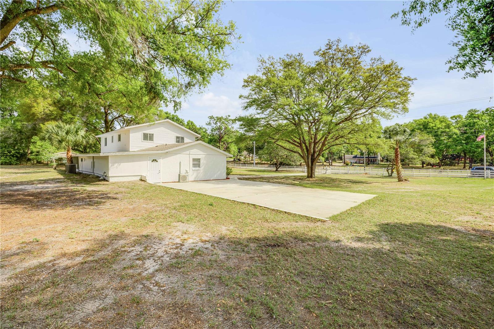 2550 BARREN OAK CT, DELAND, FL, 32720