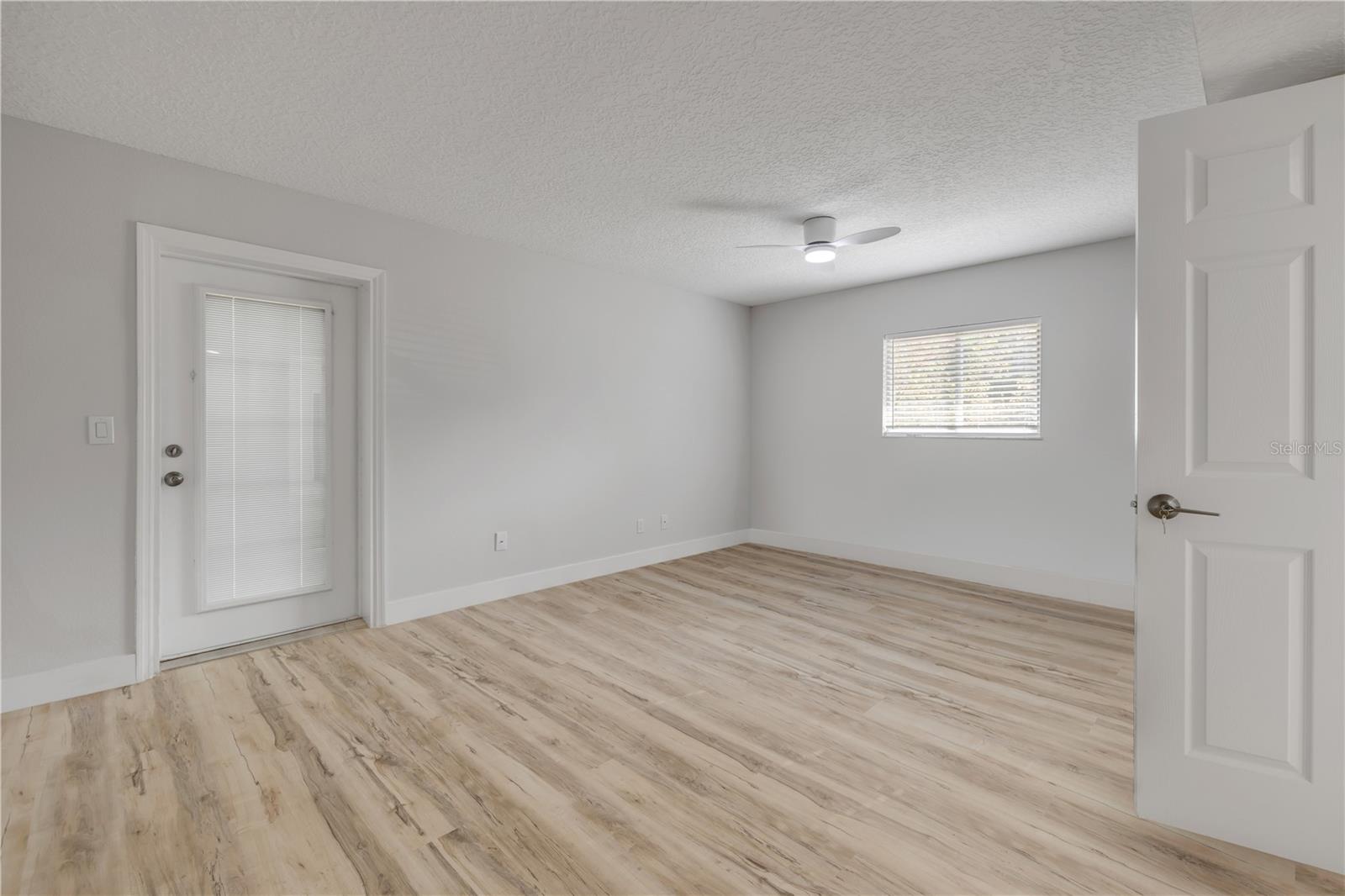 2550 BARREN OAK CT, DELAND, FL, 32720