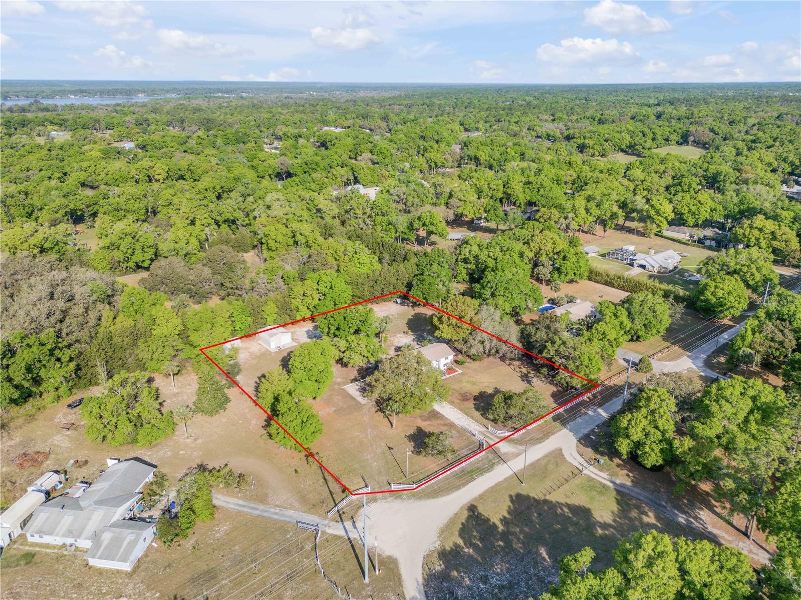 2550 BARREN OAK CT, DELAND, FL, 32720