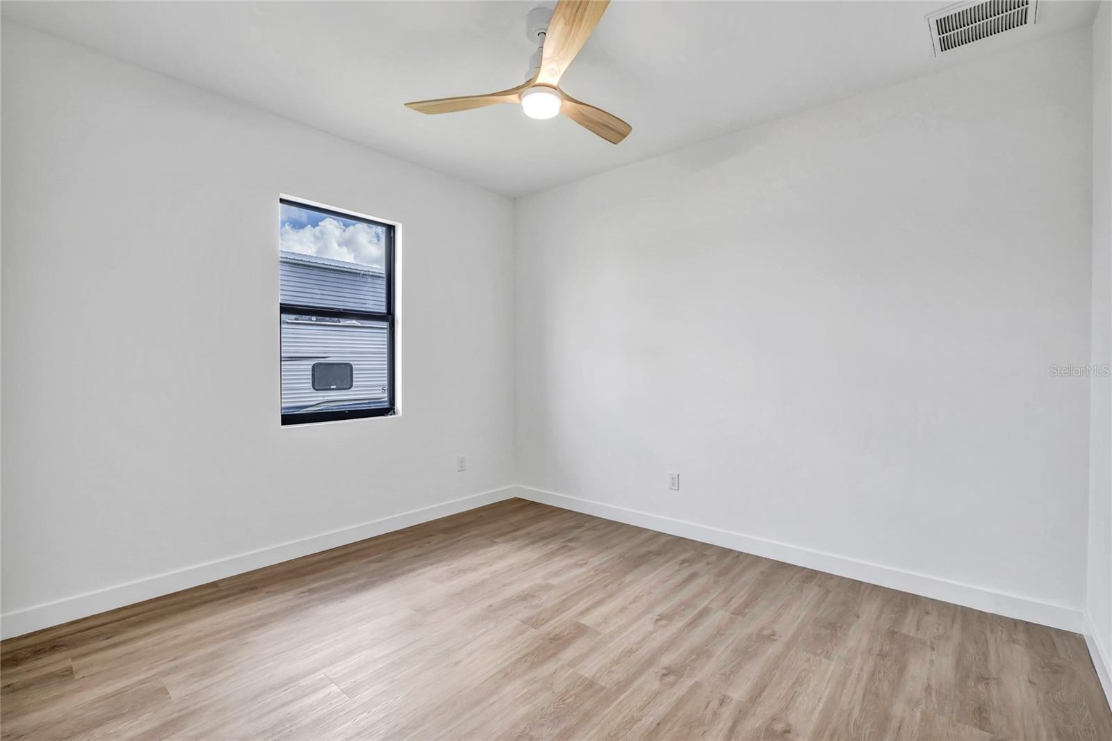 551 CRANDALL ST NW, PORT CHARLOTTE, FL, 33952