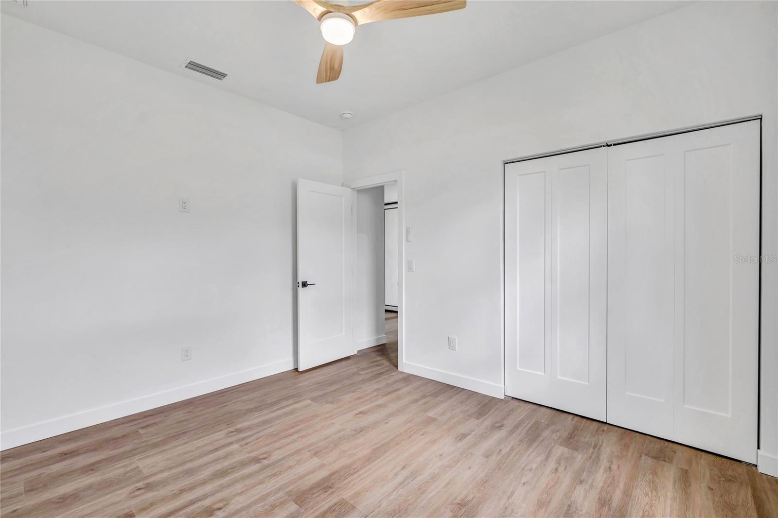 551 CRANDALL ST NW, PORT CHARLOTTE, FL, 33952