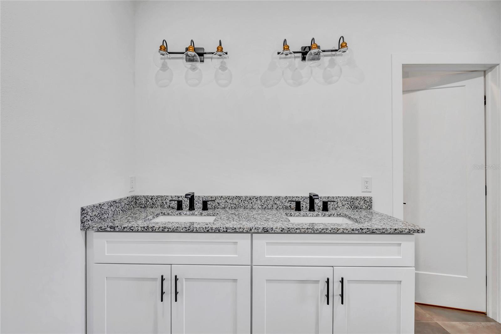 551 CRANDALL ST NW, PORT CHARLOTTE, FL, 33952