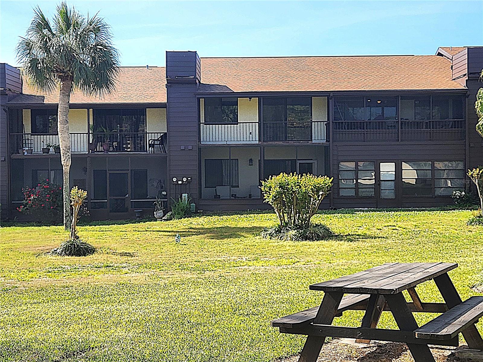 544 FAIRWAYS DR #B, OCALA, FL, 34472