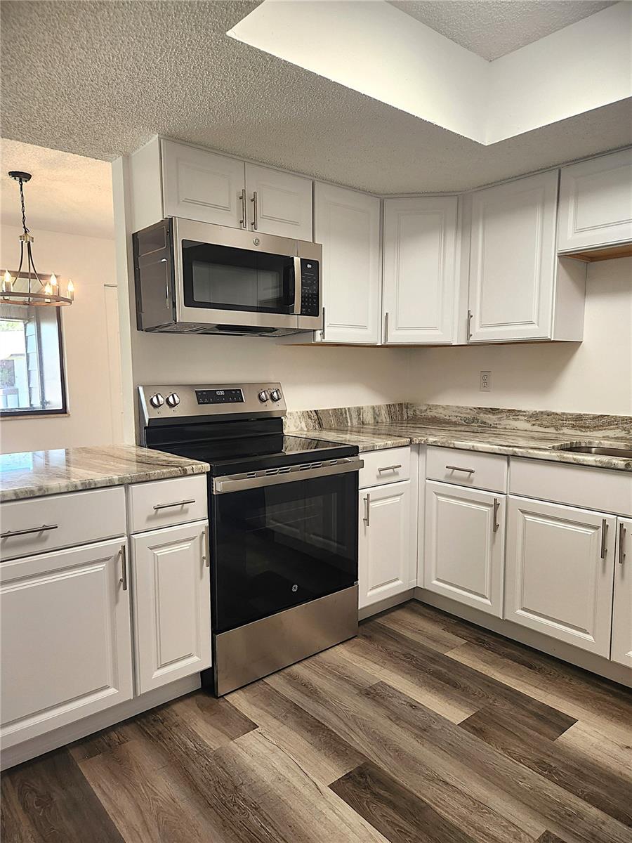 544 FAIRWAYS DR #B, OCALA, FL, 34472