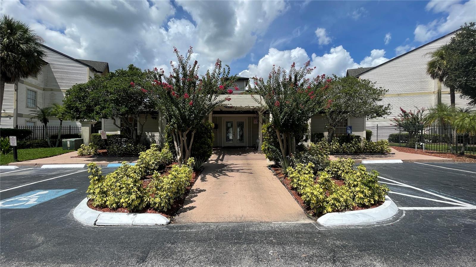 1908 LAKE ATRIUMS CIR #2, ORLANDO, FL, 32839