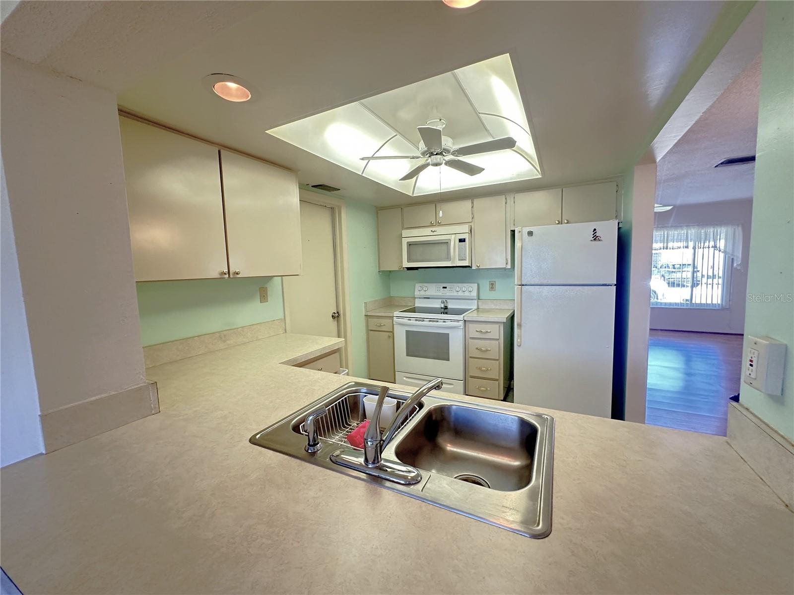 10162 42ND WAY N, PINELLAS PARK, FL, 33782