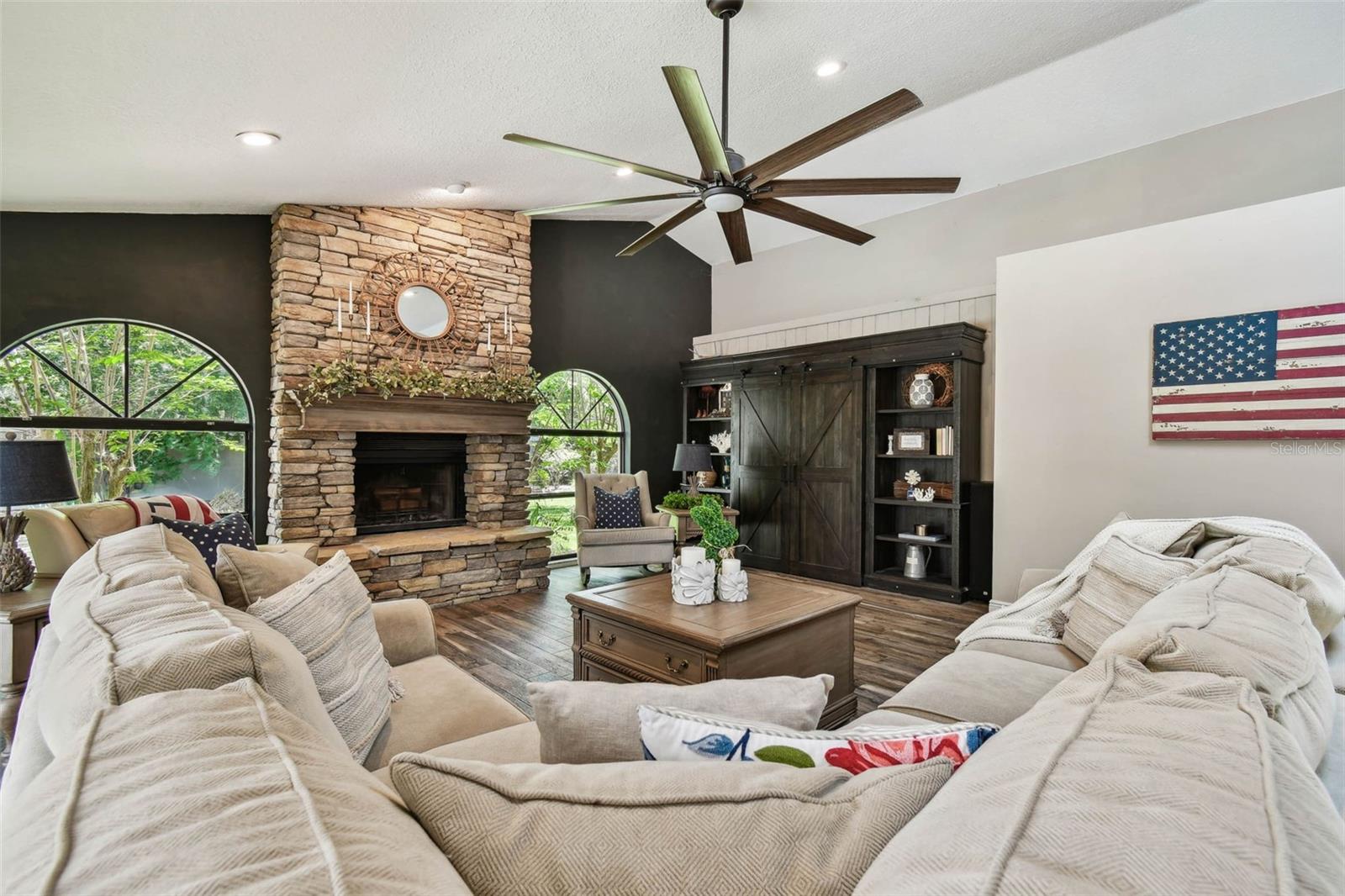 506 CRYSTAL GROVE BLVD, LUTZ, FL, 33548