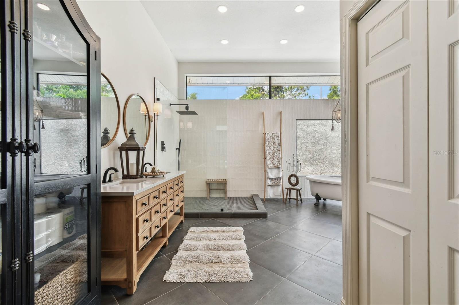 506 CRYSTAL GROVE BLVD, LUTZ, FL, 33548