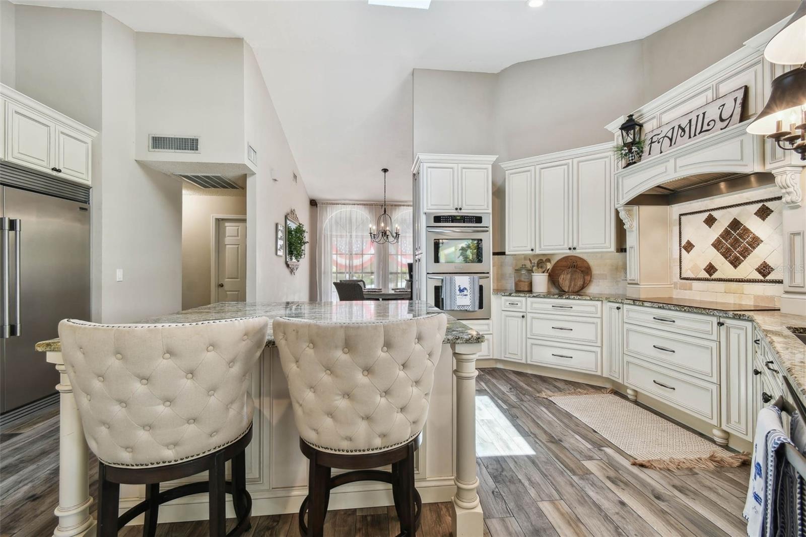 506 CRYSTAL GROVE BLVD, LUTZ, FL, 33548