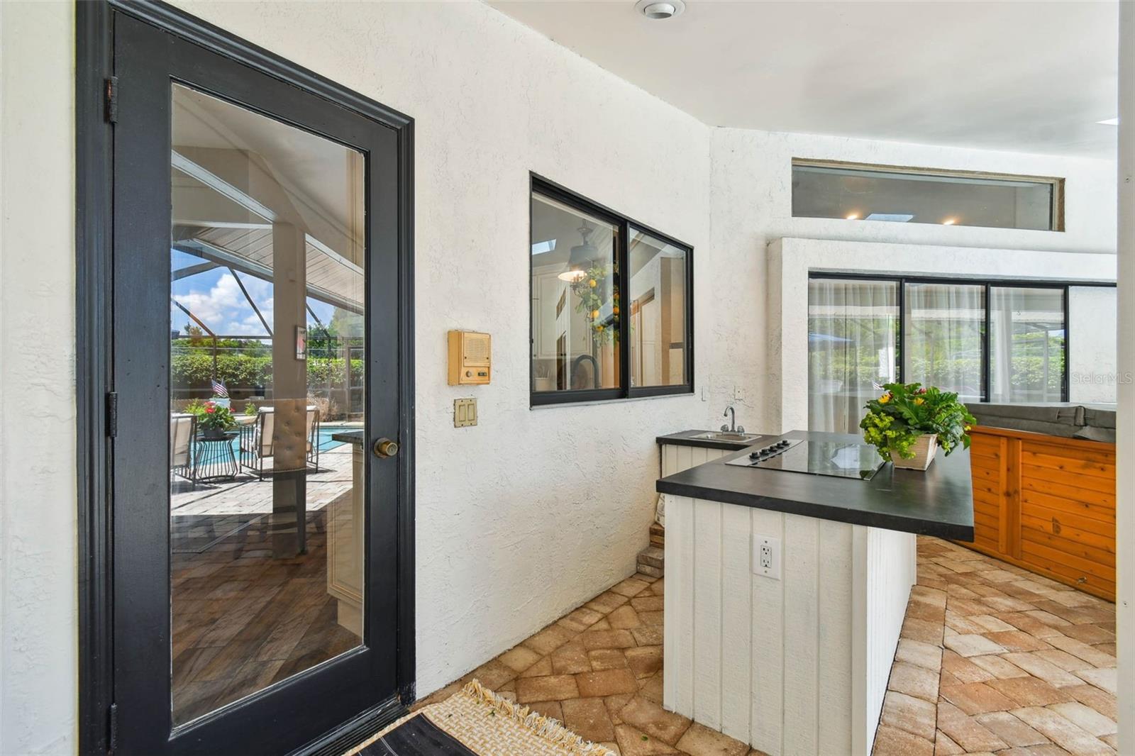 506 CRYSTAL GROVE BLVD, LUTZ, FL, 33548