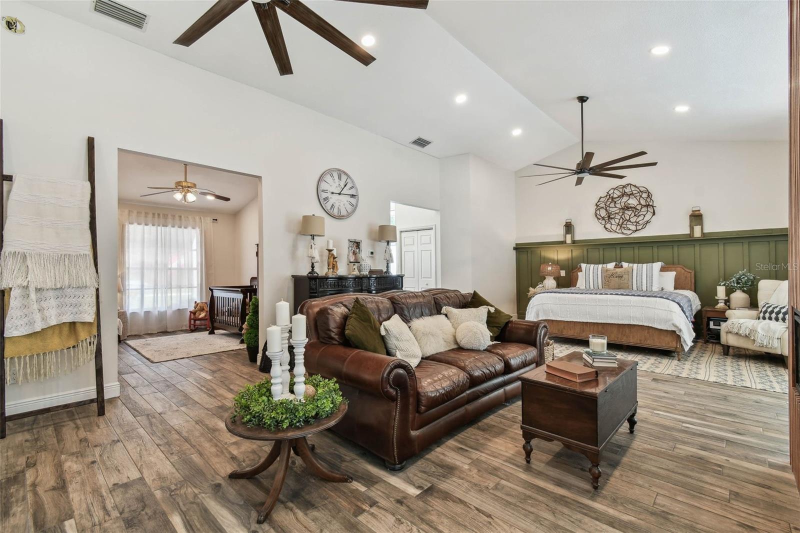 506 CRYSTAL GROVE BLVD, LUTZ, FL, 33548