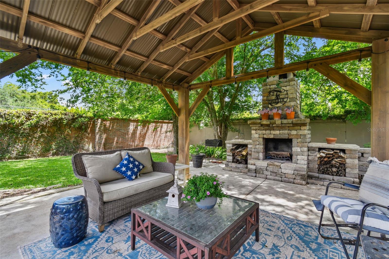 506 CRYSTAL GROVE BLVD, LUTZ, FL, 33548