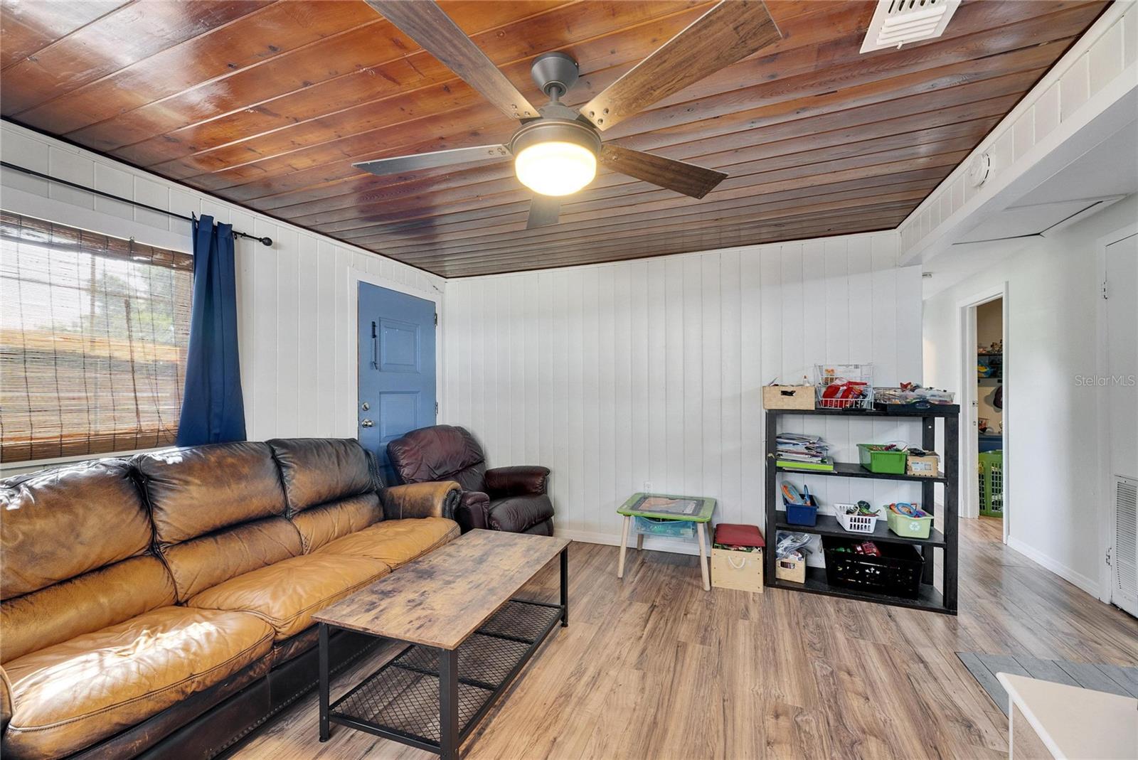 8805 COBB RD, RIVERVIEW, FL, 33578