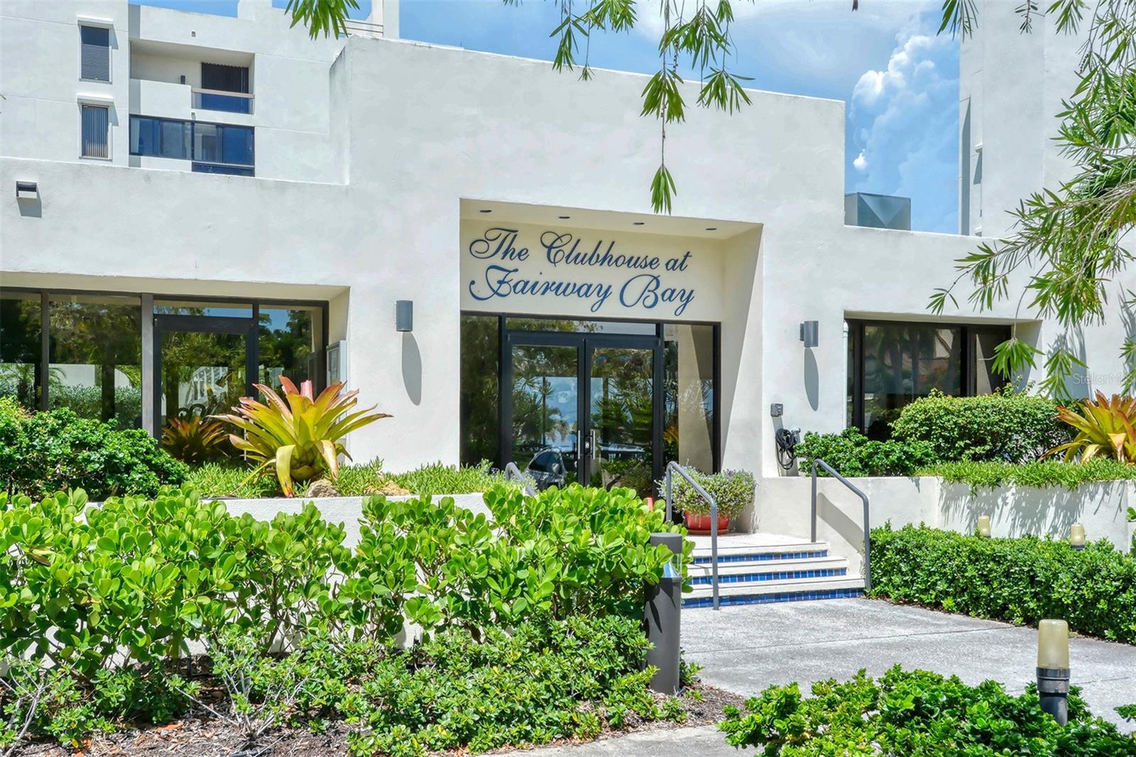 1932 HARBOURSIDE DR #217, LONGBOAT KEY, FL, 34228