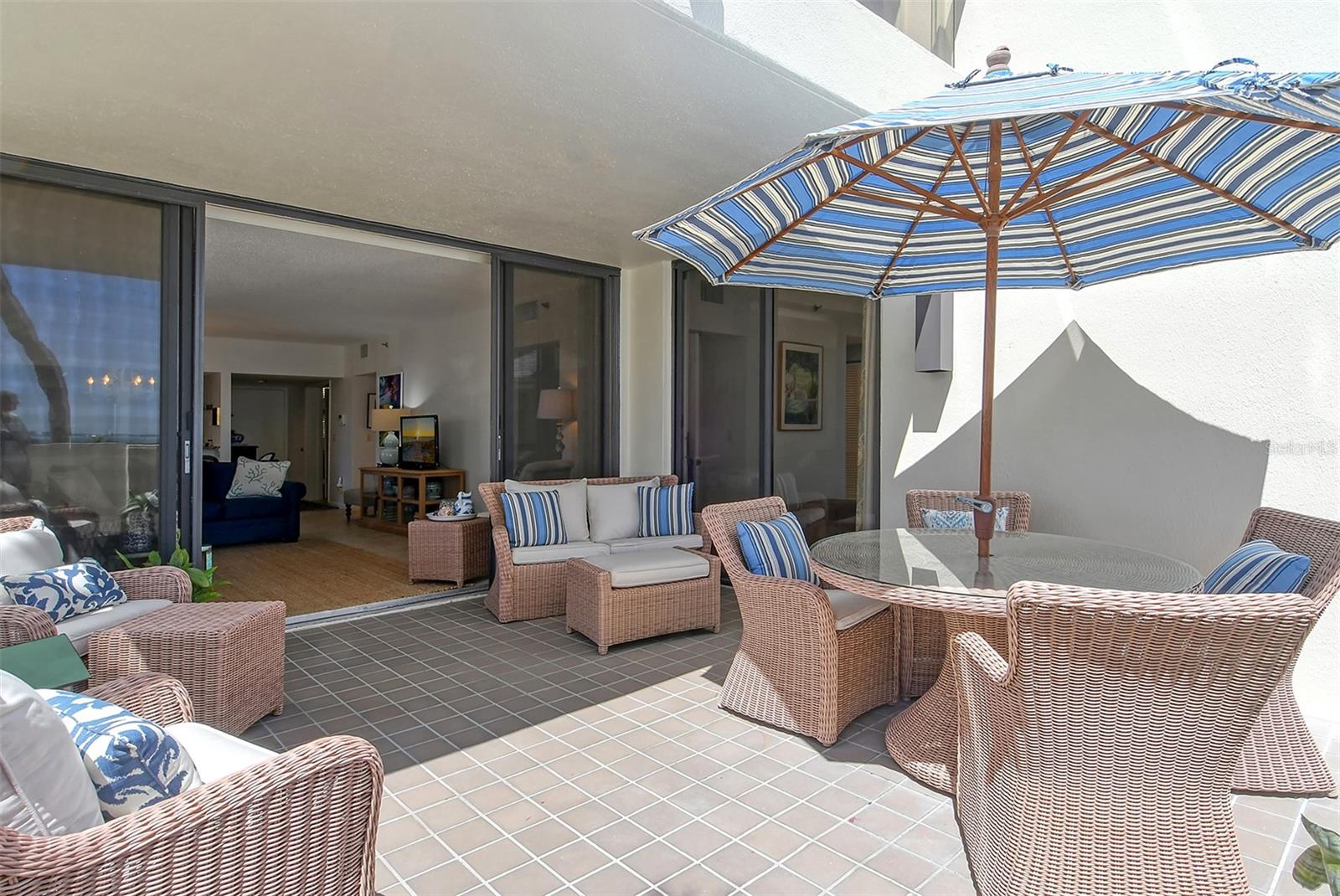 1932 HARBOURSIDE DR #217, LONGBOAT KEY, FL, 34228