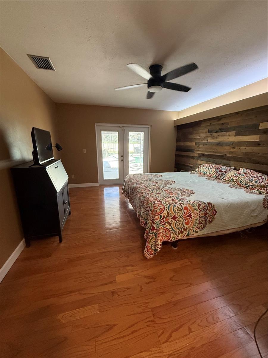 11708 NICKLAUS CIR, TAMPA, FL, 33624