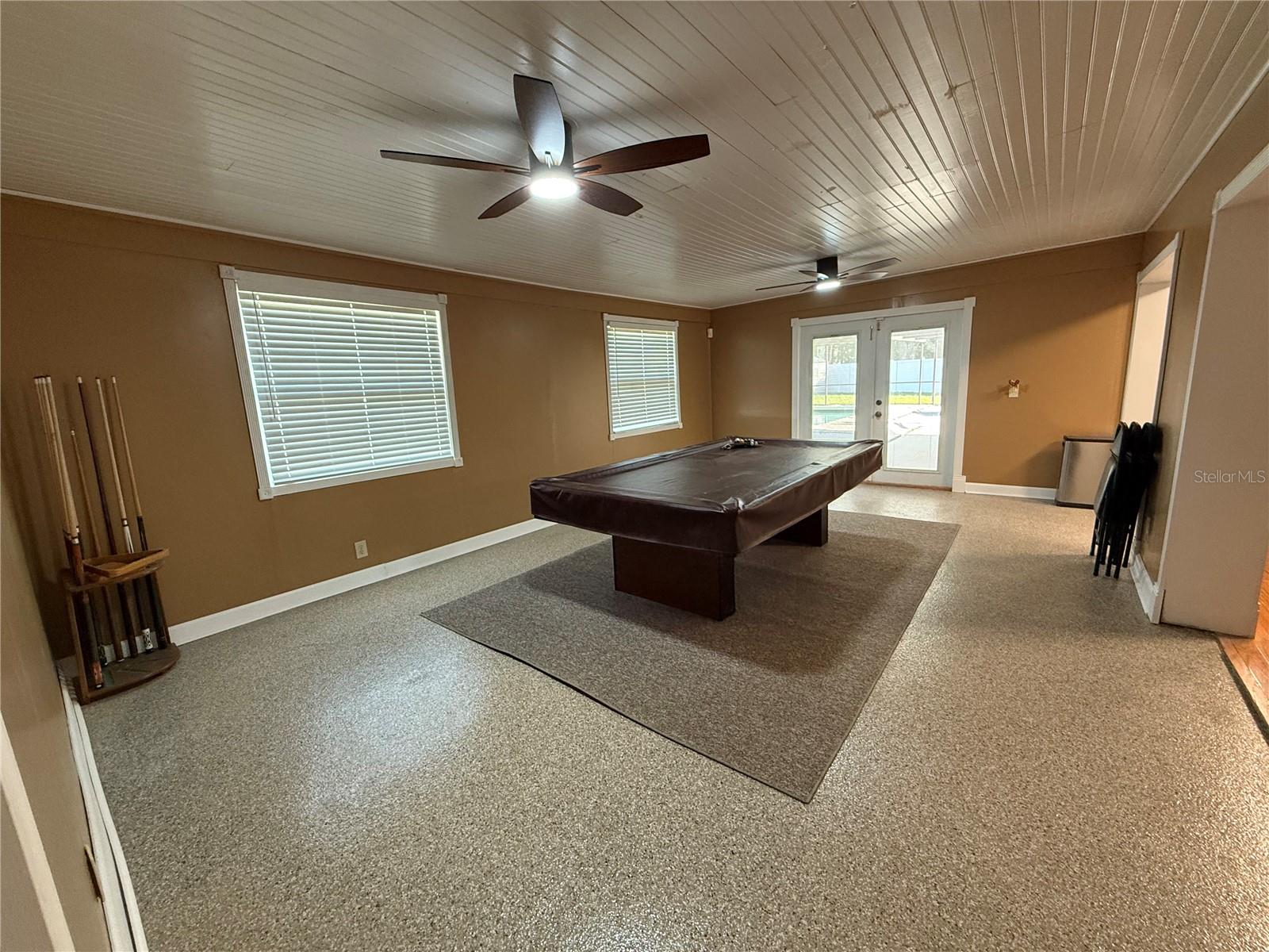 11708 NICKLAUS CIR, TAMPA, FL, 33624