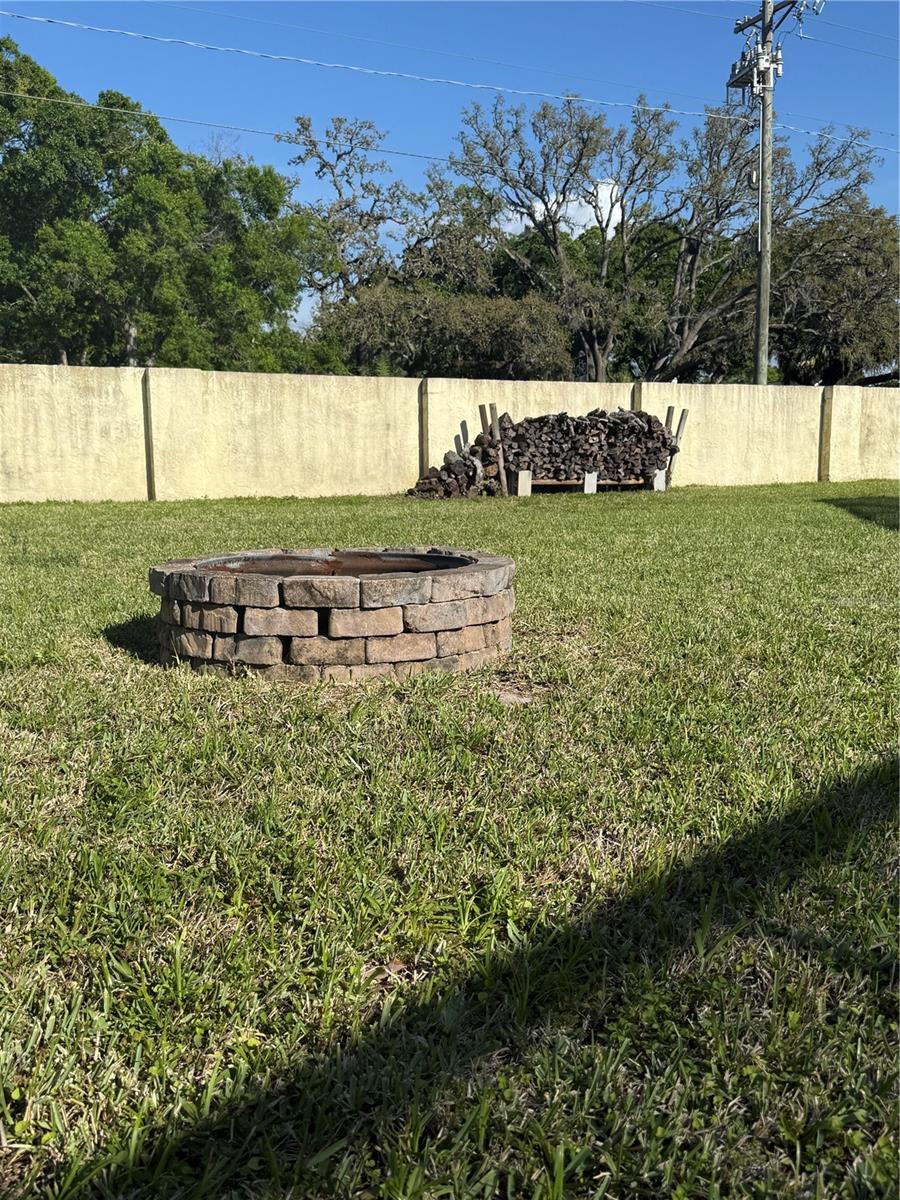 11708 NICKLAUS CIR, TAMPA, FL, 33624