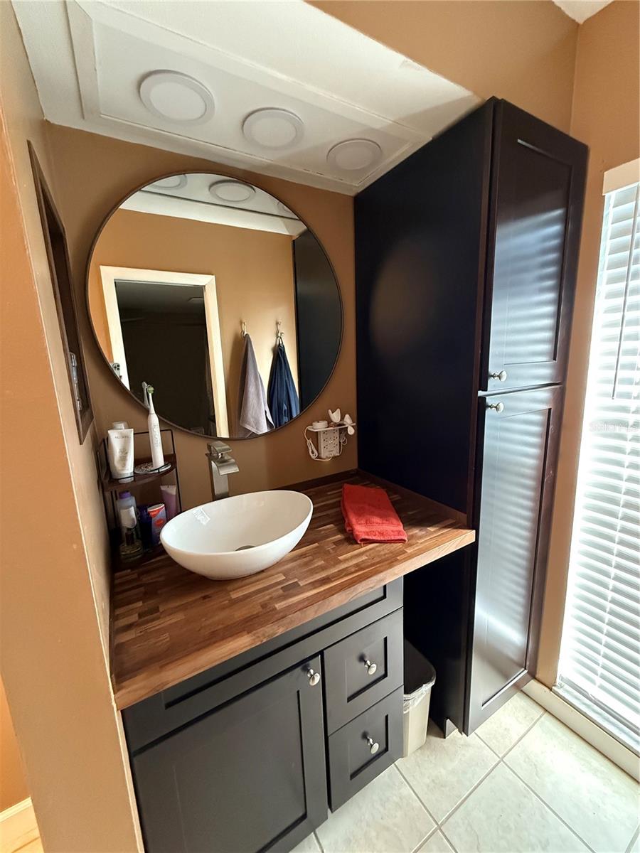 11708 NICKLAUS CIR, TAMPA, FL, 33624