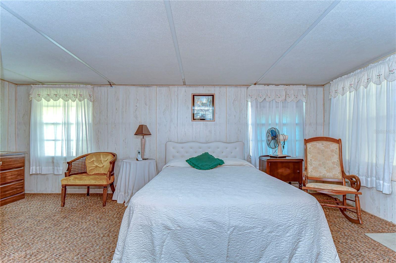 37347 RAY DR, ZEPHYRHILLS, FL, 33541