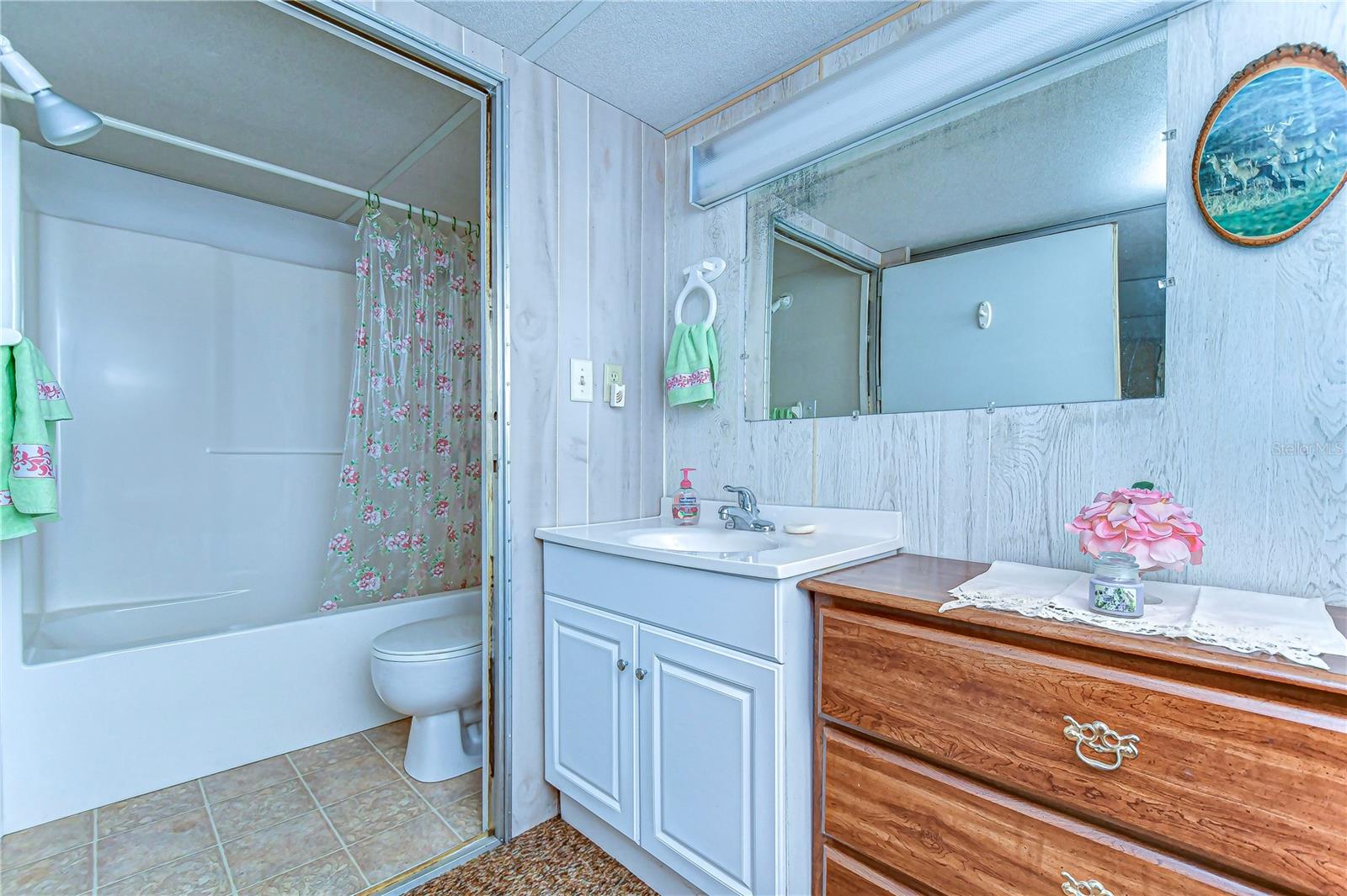 37347 RAY DR, ZEPHYRHILLS, FL, 33541