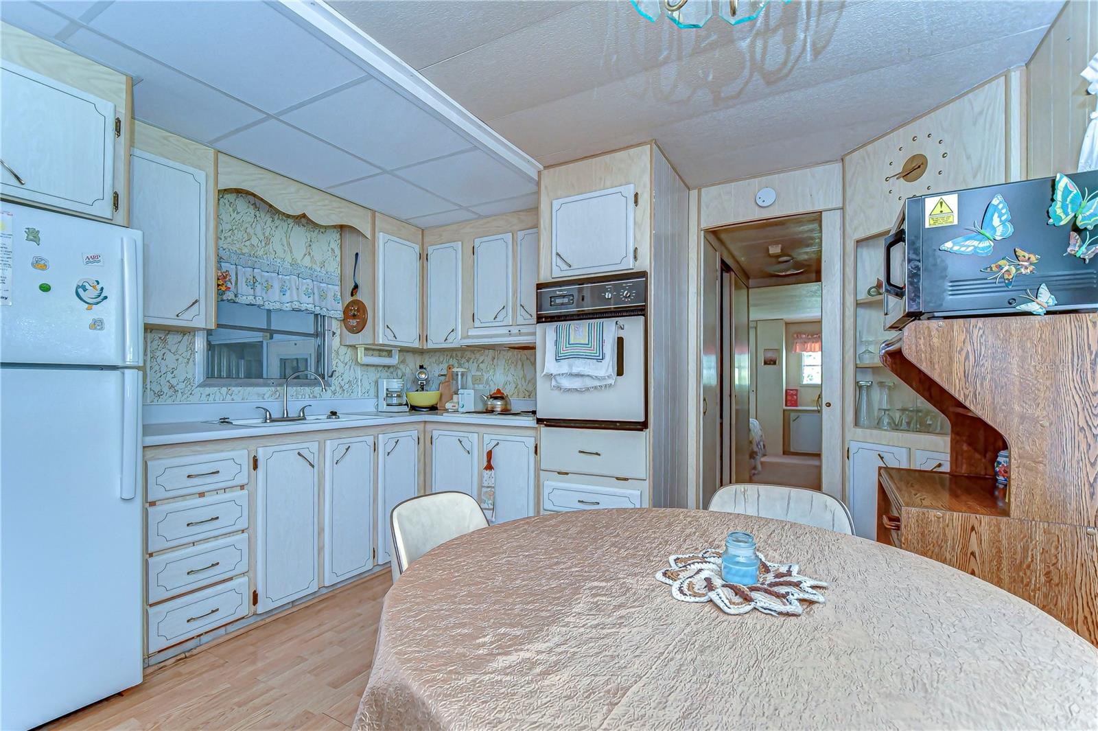 37347 RAY DR, ZEPHYRHILLS, FL, 33541