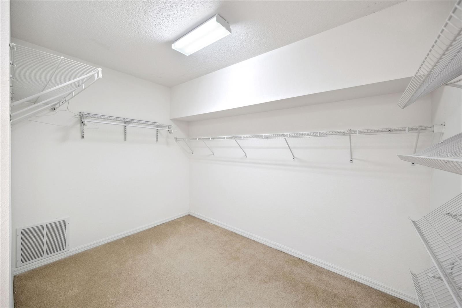 205 FRIESIAN WAY, SANFORD, FL, 32773