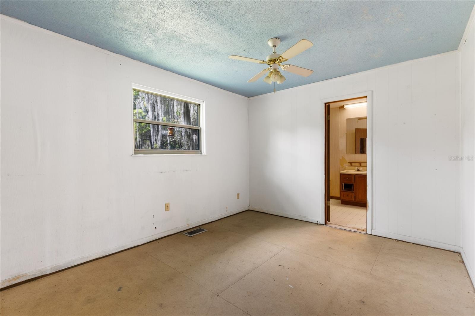 152 LITTLE ORANGE LAKE DR, HAWTHORNE, FL, 32640