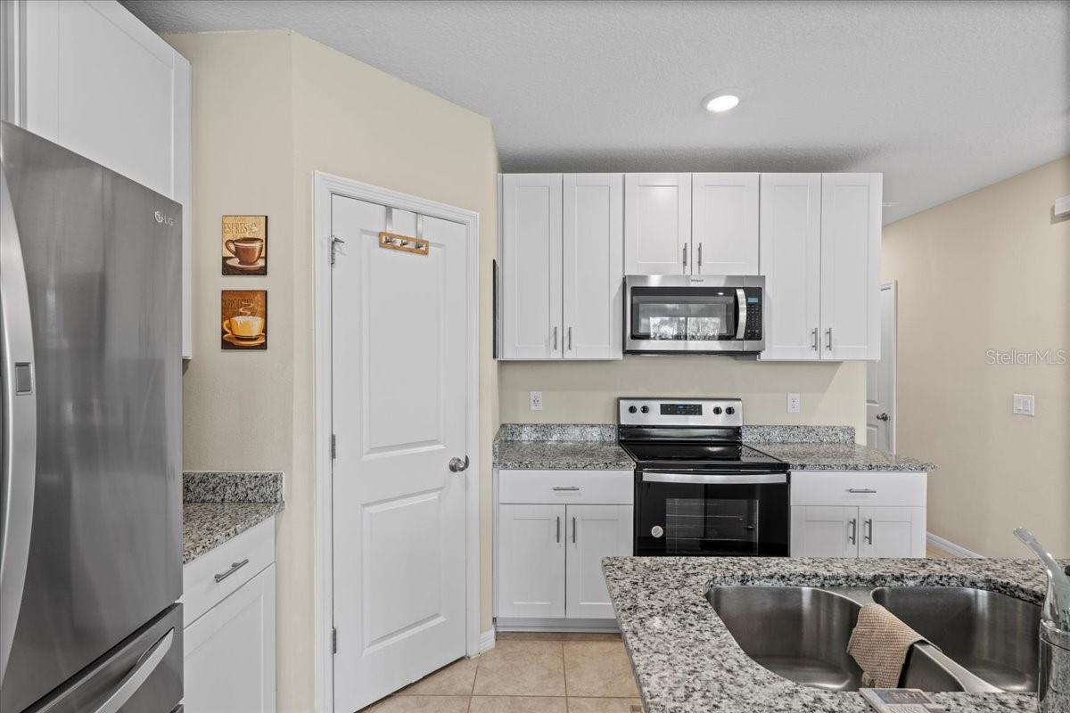 17120 BLOWFISH DR, NOKOMIS, FL, 34275
