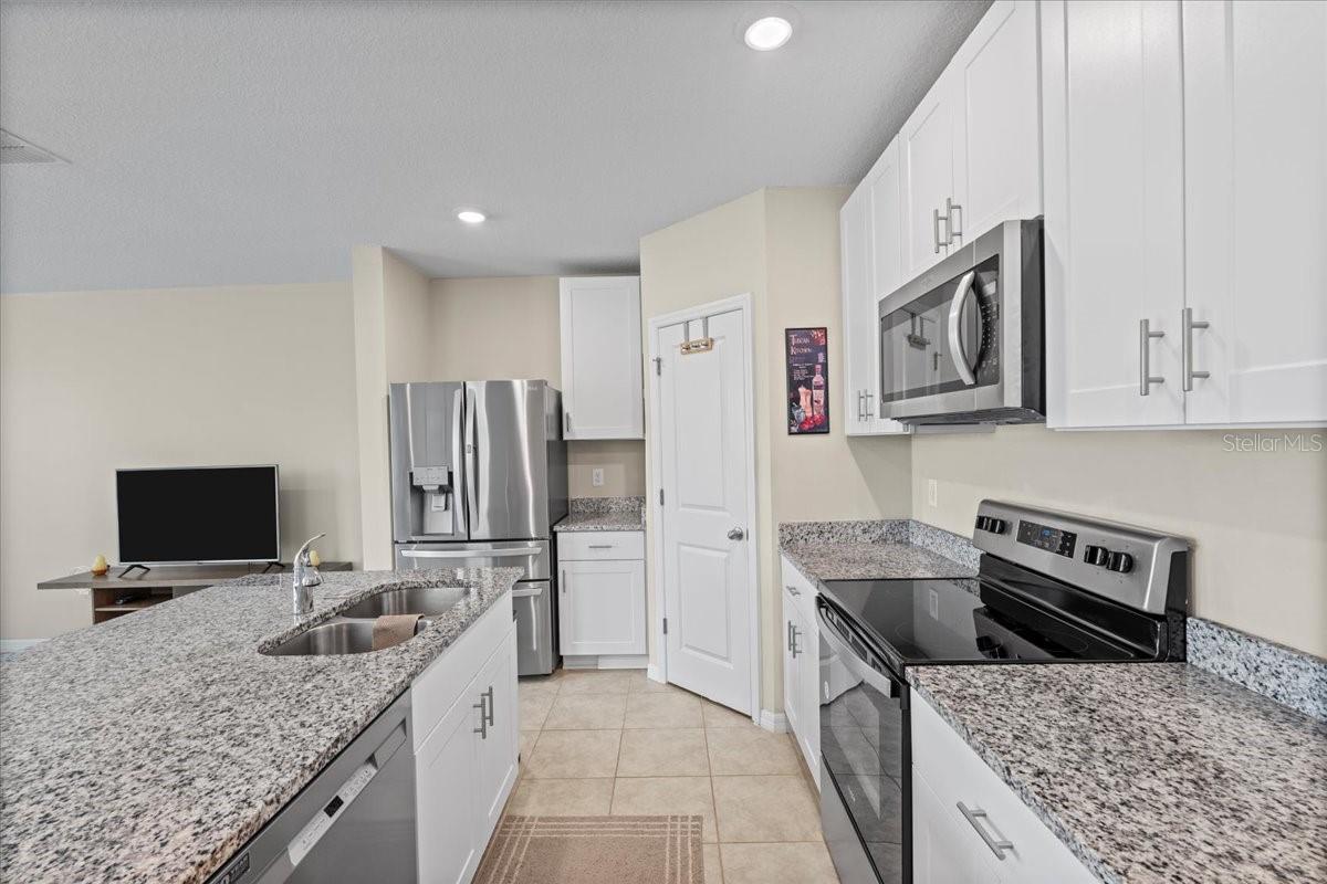 17120 BLOWFISH DR, NOKOMIS, FL, 34275